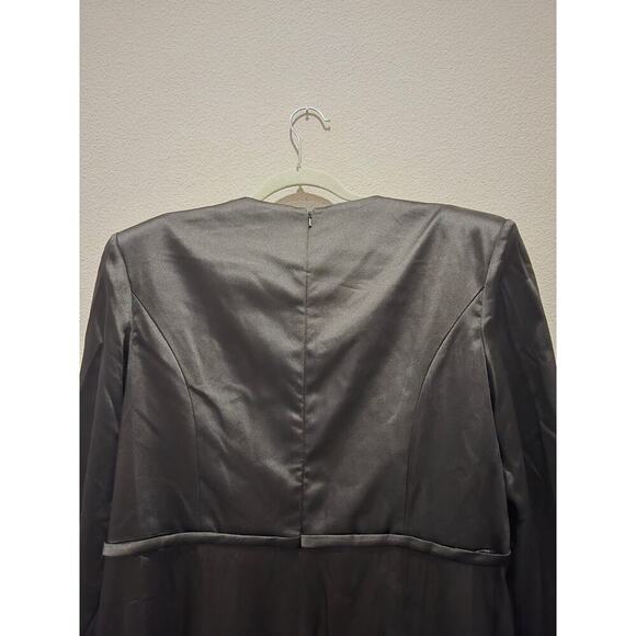 Mac Duggal Women's Long Sleeve Draped Structured Bow Gown Black Size 16 Formal - Picture 16 of 16